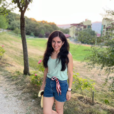 Nese Kınıkoğlu