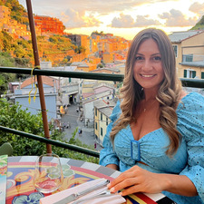 Deana Della