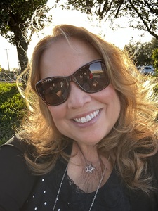 Paula Dow