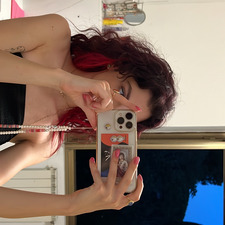 Alice &#x1f9da;&#x1f3fb;‍♀️