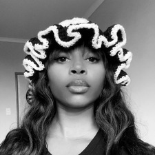 jabulisile (chaotic.pagesofjae)