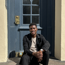 Abayomi Lowe