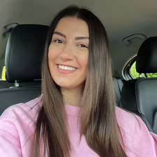 Laura Andreas