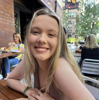 Ellie - North Liberty, IA (219 books)