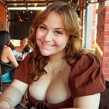 ⋆｡˚⋆୨୧˚abby mae˚୨୧⋆˚｡⋆