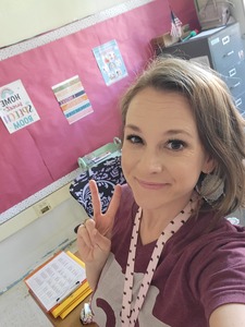 Melissa Holifield