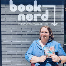 Emily Van Hook (vanhooked.on.reading)