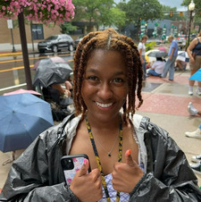 Savannah ʕ•ᴥ•ʔ