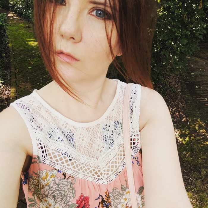 Goodreads profile picture for @hearts
