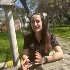 özgün b