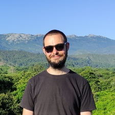 Álvaro VeAv
