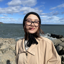 Amanda G.