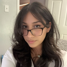 Stephanie Castillo