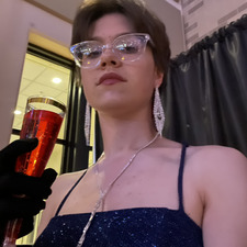 Sarah Likes Robots