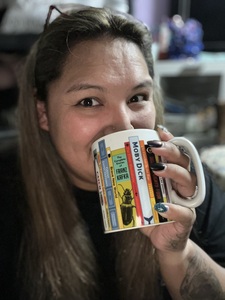 Michele (_LivesBtweenPgs_)