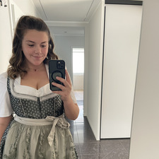 Lara Schrotsberger