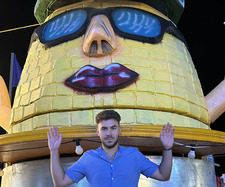 Victor