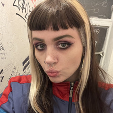 Natalie H &#x1f9db;‍♀️  &#x1f383; &#x1f9db;‍♀️