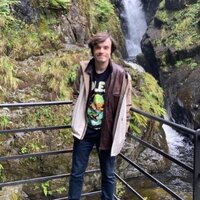 Milo Keating Milo (miloafc) - The United Kingdom (3,905 books)