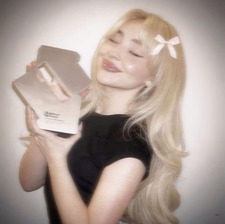 charlotte⸆⸉ ౨ৎ