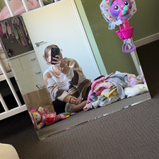 The•Teesh•Collection | Bookstagram