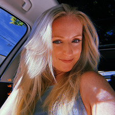 Tabitha z