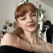 *✧･ﾟ:* leah *:･ﾟ✧*