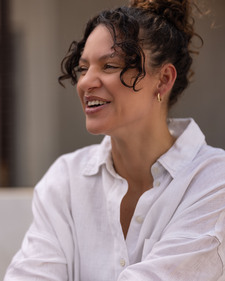 Stephanie Vasconcelos