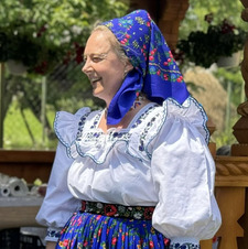 Abbie Streuți
