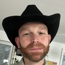 Zach Ricklefs