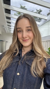 Tania V