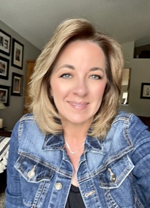 Rhonda Knight