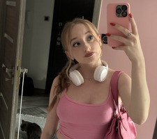 julia ☾
