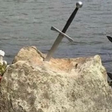 serpentine tuberose *