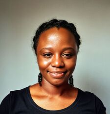 Webb The Bookish (⁠ʘ⁠ᴗ⁠ʘ⁠✿⁠)