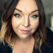 Hailey (haileyhardcover)