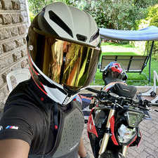 ĴΔ¥ ᵐᵘʳᵉⁱᵗʰⁱ