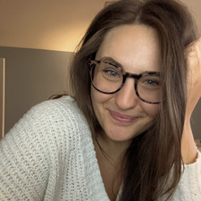 Sarah McDanolds