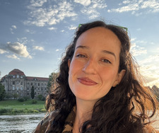 Rebeca  Milne