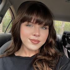 Shandi Beth