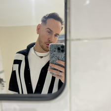 Geraint Thomas-Blaker