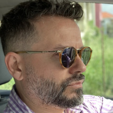 d i m i t r i s i l i o p o u l o s