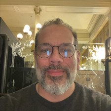 Gabe  W