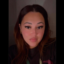 Tia Wallace-Petersen