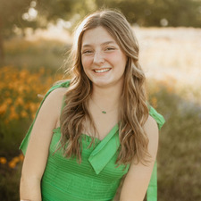 Mackenzie Schmid