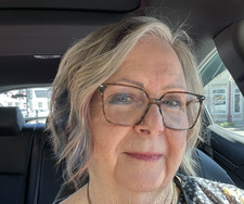 Suzanne Mac Neil