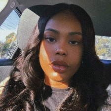 Tee ✨