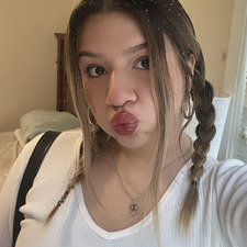 Daniela Santos Hernandez