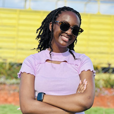 Liz Nthambi&#x1f380;