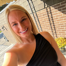 Alexandra Collins - Reigber